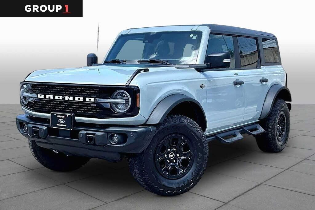 2023 Ford Bronco Badlands Advanced — photo 1 of 1