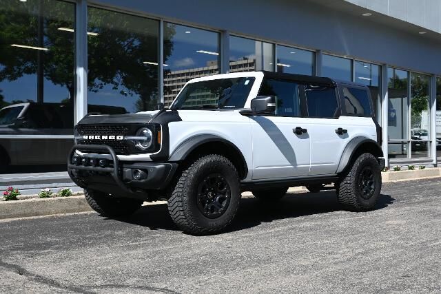 2023 Ford Bronco Base Advanced