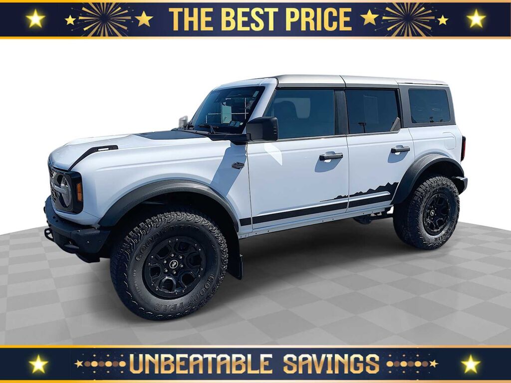 2023 Ford Bronco Wildtrak — photo 1 of 13