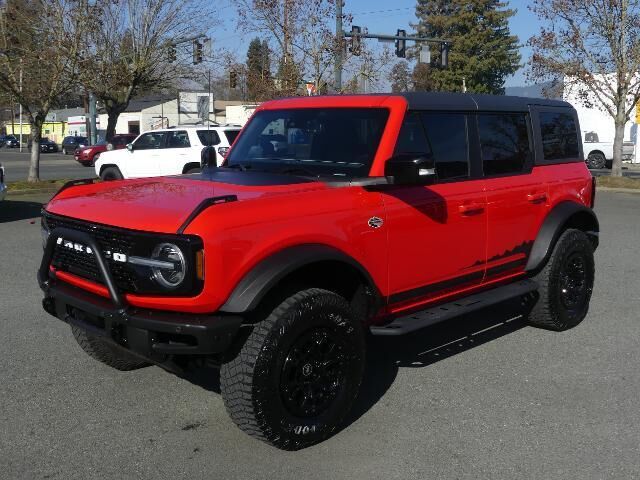 2021 Ford Bronco Badlands Advanced — photo 1 of 13