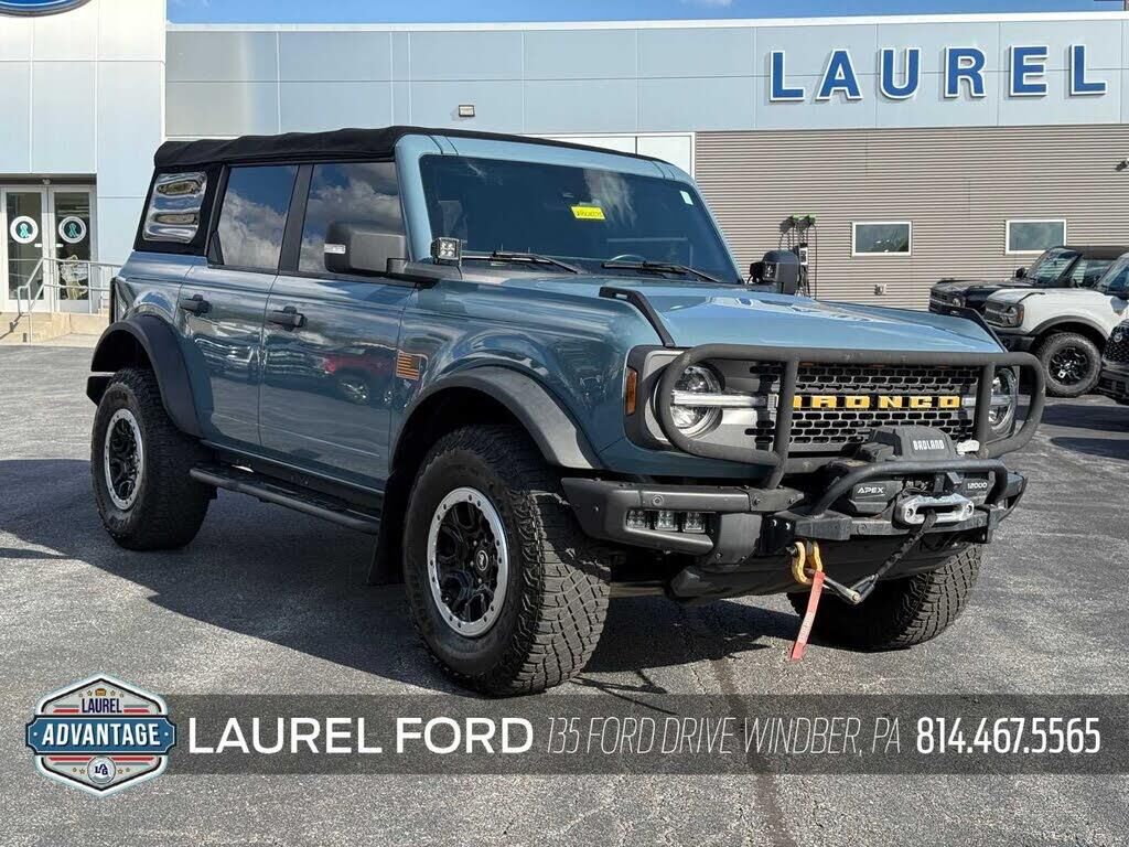 2021 Ford Bronco Outer Banks Advanced — photo 1 of 1