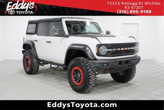 2022 Ford Bronco Base Advanced — photo 1 of 13