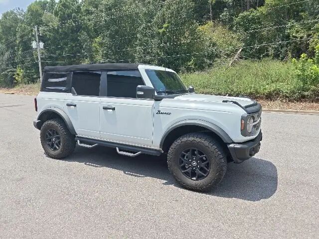 2023 Ford Bronco Wildtrak Advanced — photo 1 of 37