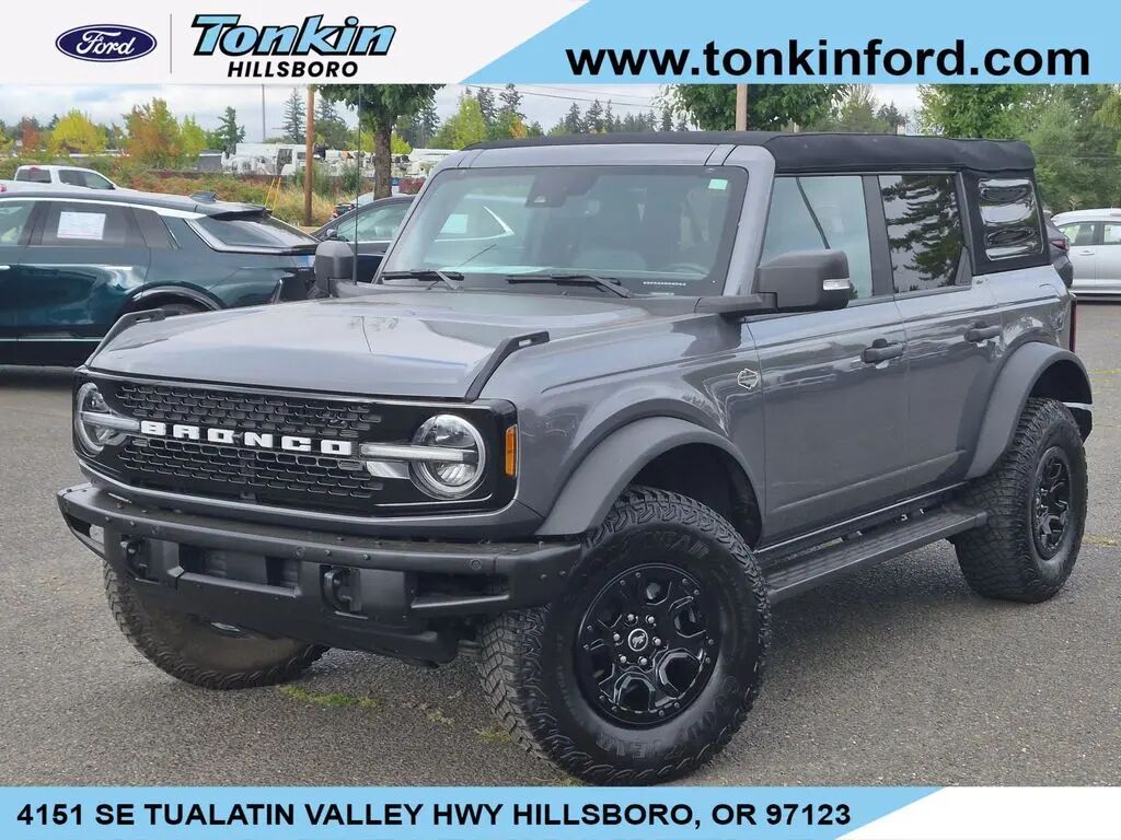 2023 Ford Bronco Base Advanced — photo 1 of 41