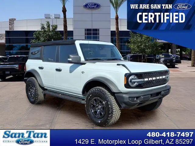2022 Ford Bronco Base Advanced — photo 1 of 26