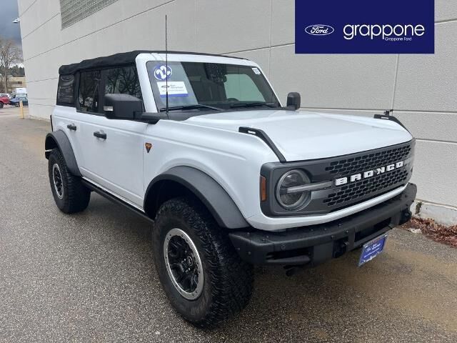 2022 Ford Bronco Base Advanced — photo 1 of 23