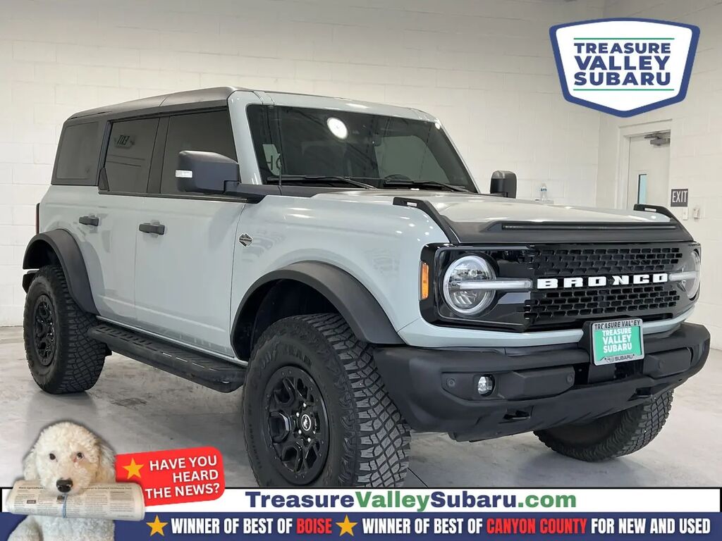 2022 Ford Bronco Base Advanced — photo 1 of 26