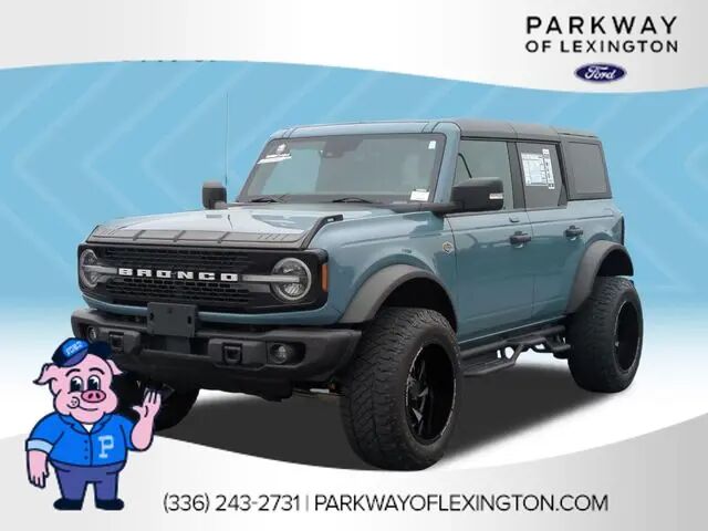 2023 Ford Bronco Base Advanced — photo 1 of 42