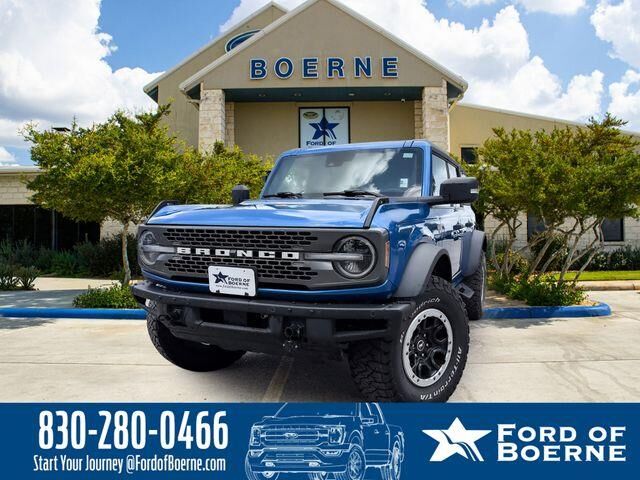 2023 Ford Bronco Base Advanced