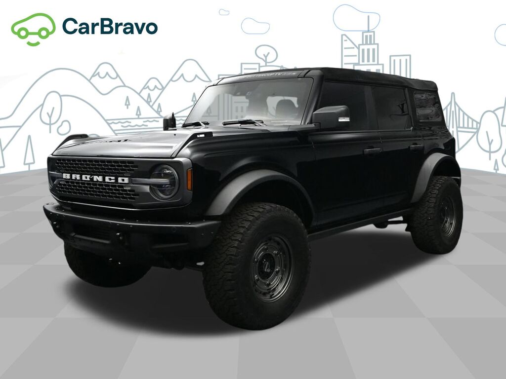 2023 Ford Bronco Base — photo 1 of 7