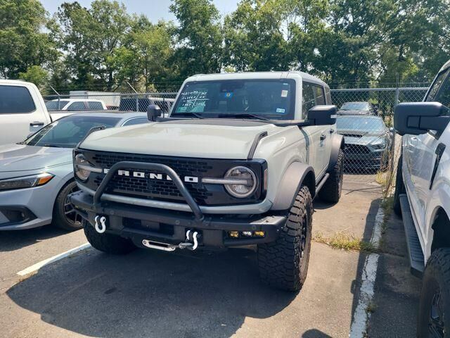 2022 Ford Bronco Badlands Advanced — photo 1 of 13