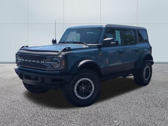 2023 Ford Bronco Base Advanced