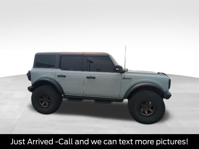 2023 Ford Bronco Badlands Advanced — photo 1 of 11