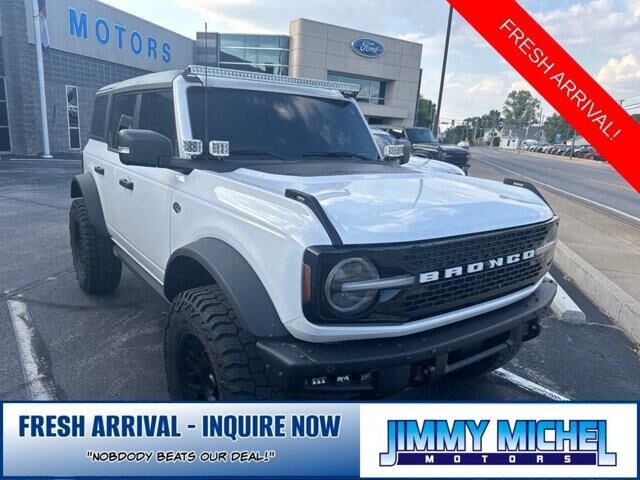 2022 Ford Bronco Outer Banks Advanced — photo 1 of 13