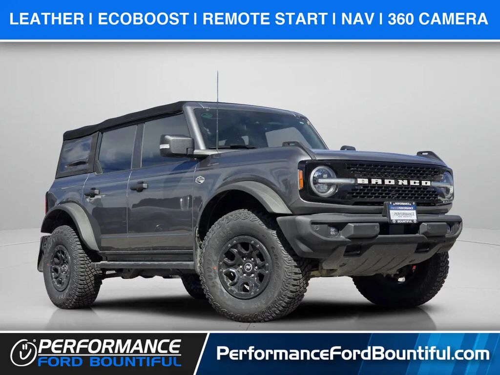 2022 Ford Bronco Base Advanced — photo 1 of 13