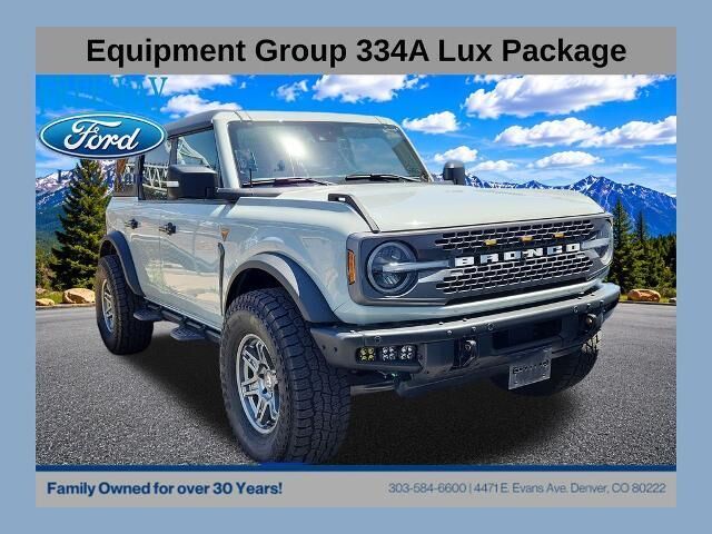 2023 Ford Bronco Base Advanced — photo 1 of 26