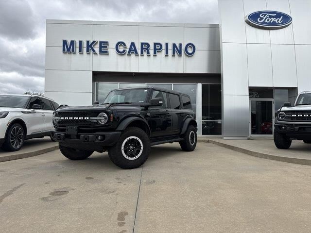 2023 Ford Bronco Base Advanced