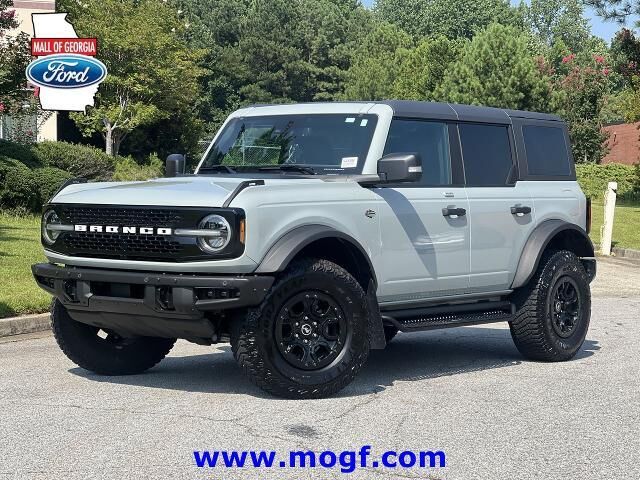 2023 Ford Bronco Base Advanced — photo 1 of 13