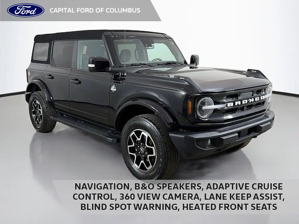 2023 Ford Bronco Base Advanced — photo 1 of 11