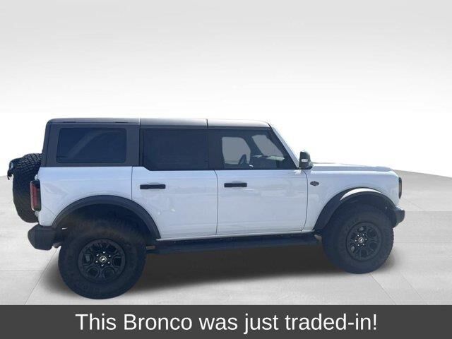 2023 Ford Bronco Badlands Advanced — photo 1 of 4