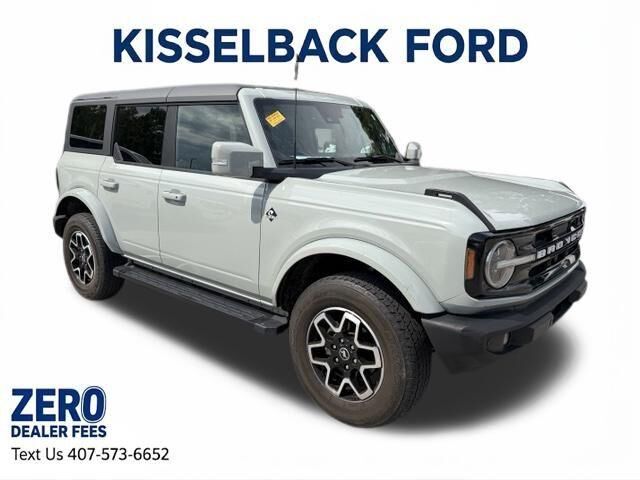 2022 Ford Bronco Base Advanced — photo 1 of 35