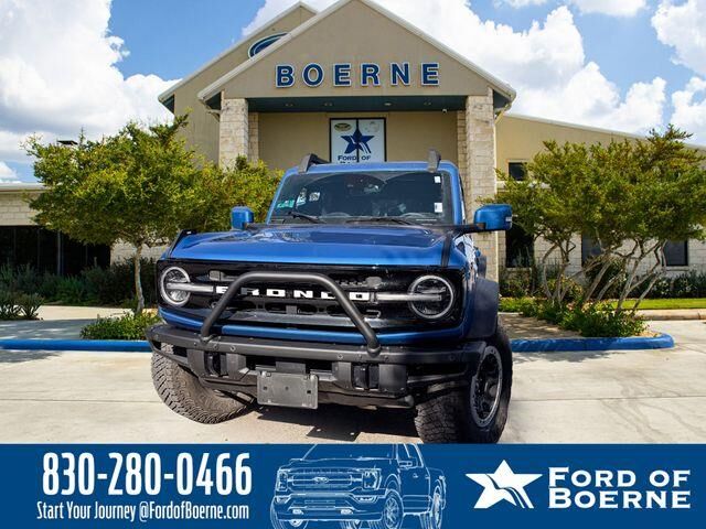 2023 Ford Bronco Badlands Advanced — photo 1 of 26