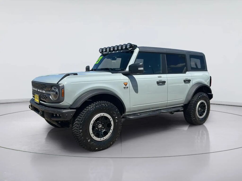 2023 Ford Bronco Wildtrak Advanced — photo 1 of 13
