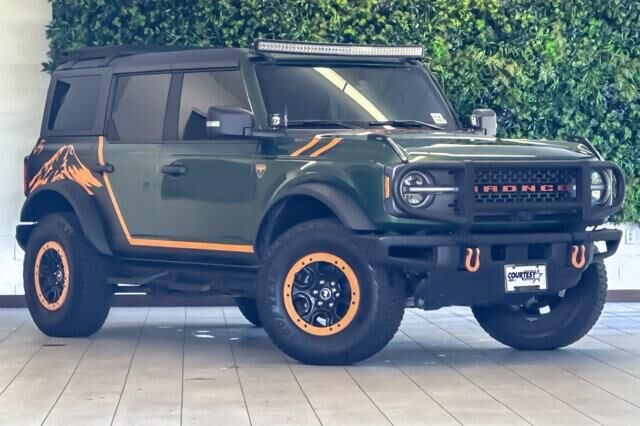 2022 Ford Bronco Badlands Advanced