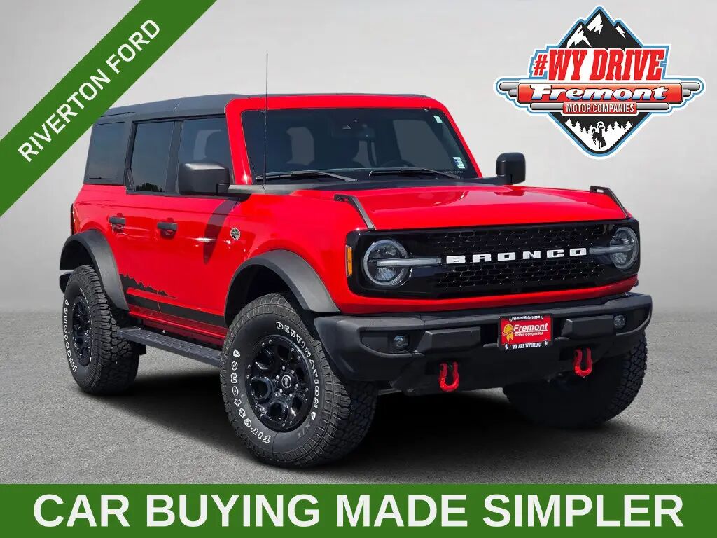 2022 Ford Bronco Base Advanced — photo 1 of 13