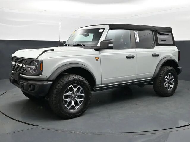 2022 Ford Bronco Base Advanced
