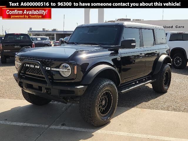 2023 Ford Bronco Base Advanced — photo 1 of 12