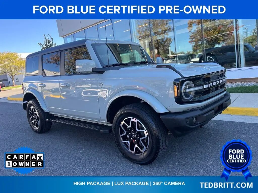 2023 Ford Bronco Base Advanced — photo 1 of 13