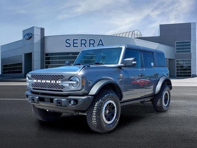 2023 Ford Bronco Badlands Advanced — photo 1 of 13