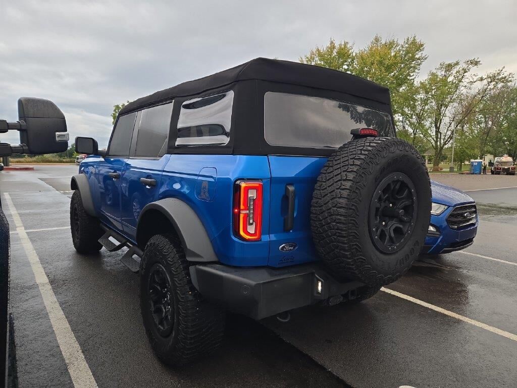 2023 Ford Bronco Base Advanced — photo 1 of 4