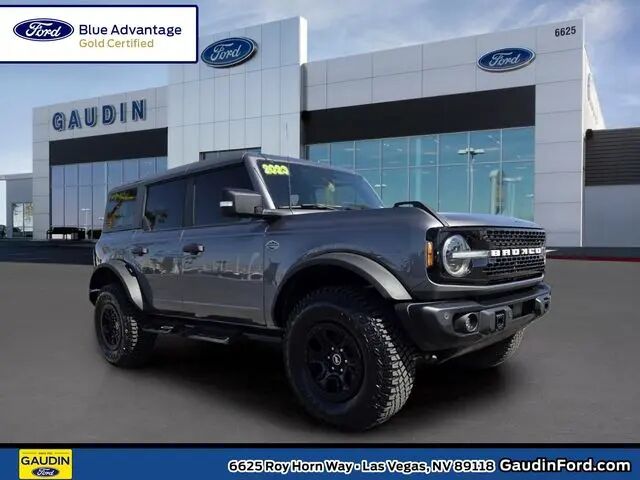 2023 Ford Bronco Base Advanced — photo 1 of 25