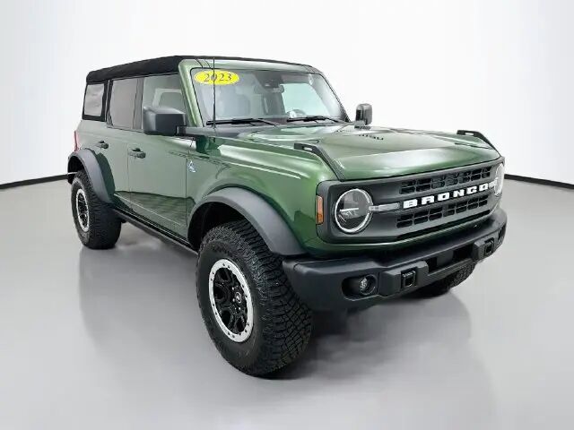 2023 Ford Bronco Base Advanced