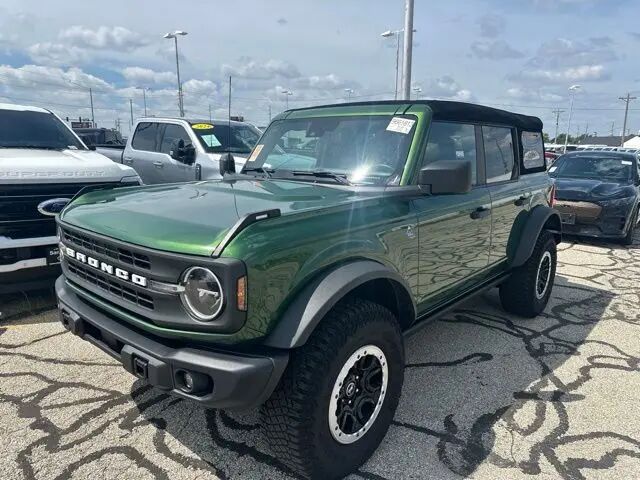 2023 Ford Bronco Wildtrak Advanced — photo 1 of 54