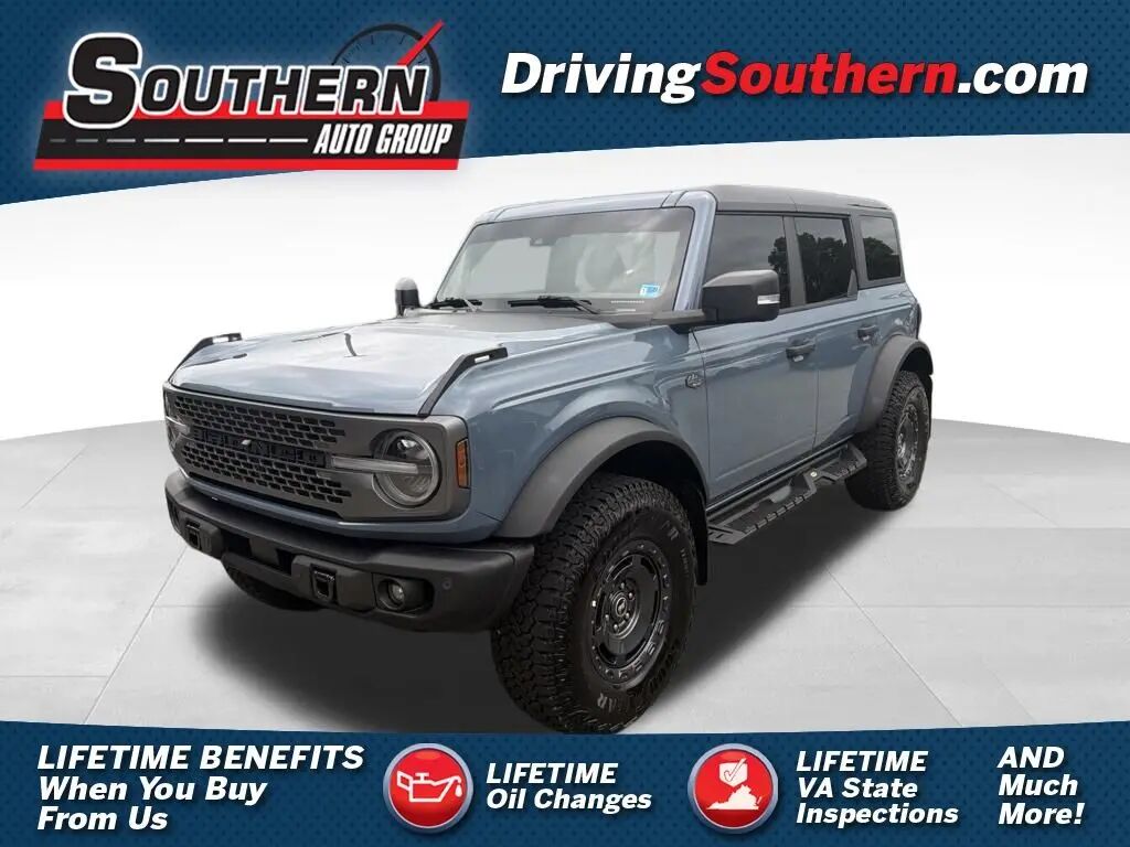 2023 Ford Bronco Base Advanced — photo 1 of 14
