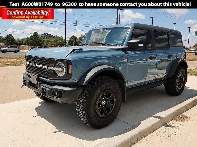 2023 Ford Bronco Base Advanced — photo 1 of 24
