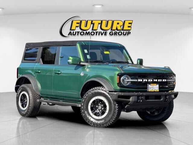 2022 Ford Bronco Outer Banks Advanced