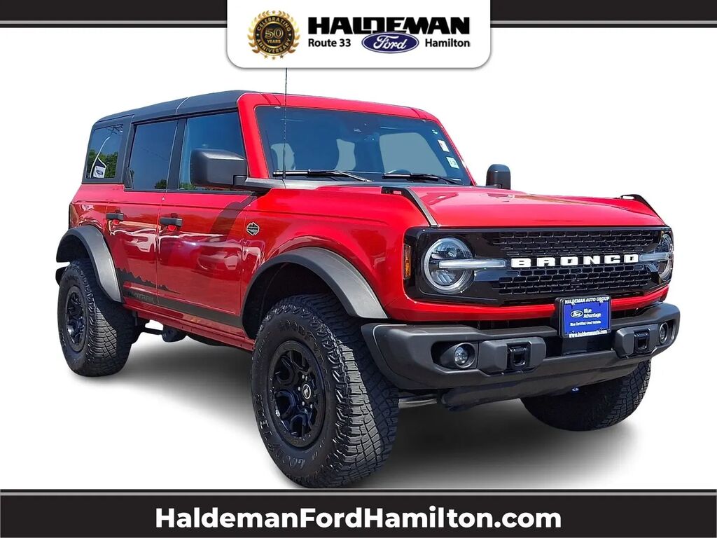 2023 Ford Bronco Big Bend Advanced — photo 1 of 13