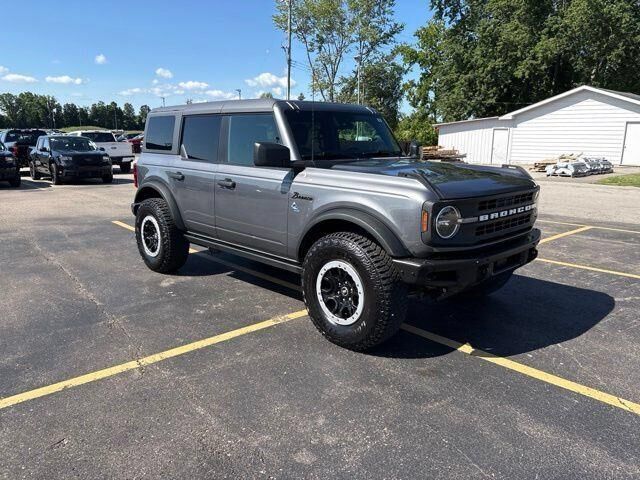 2023 Ford Bronco Base Advanced