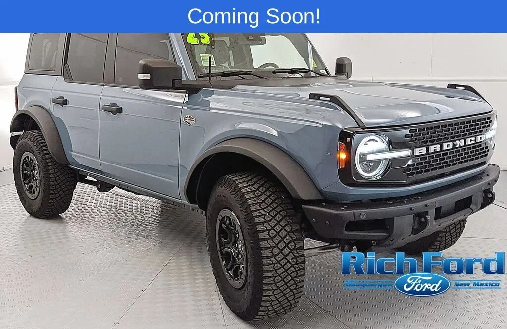 2023 Ford Bronco Outer Banks Advanced — photo 1 of 26