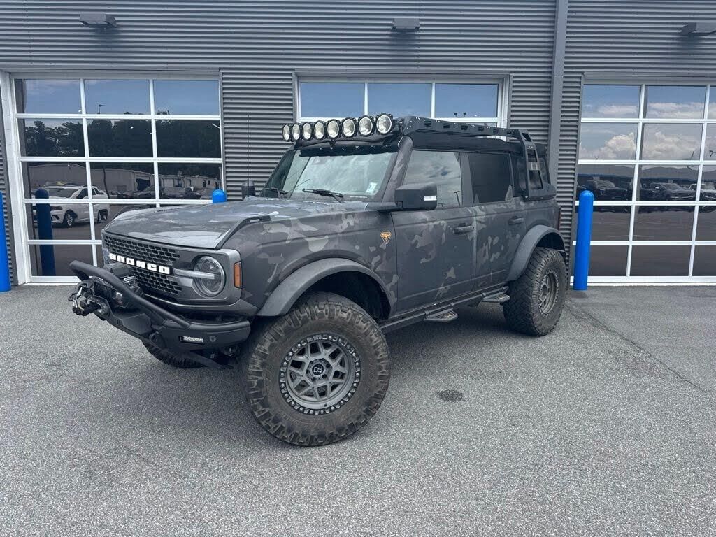 2021 Ford Bronco Badlands Advanced — photo 1 of 1