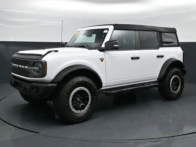 2023 Ford Bronco Badlands Advanced