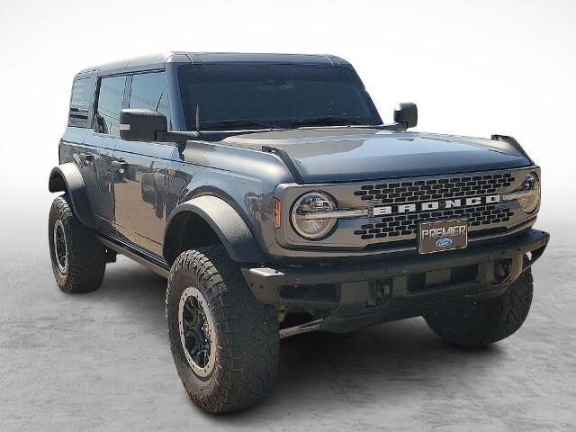 2023 Ford Bronco Black Diamond Advanced — photo 1 of 26