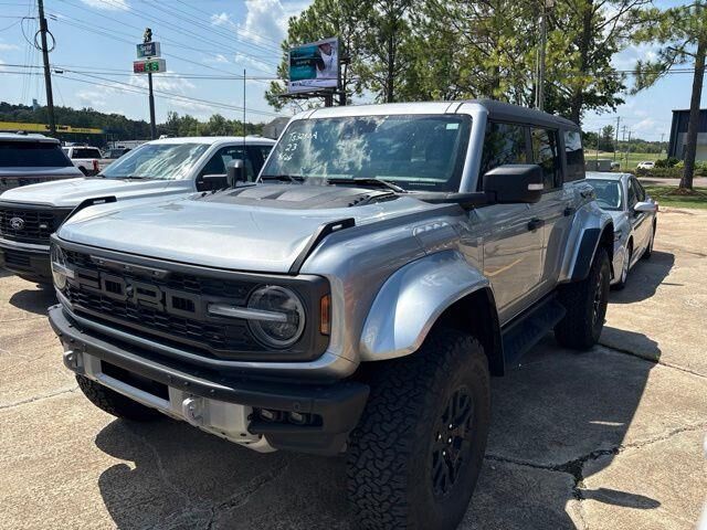 2023 Ford Bronco Raptor — photo 1 of 2
