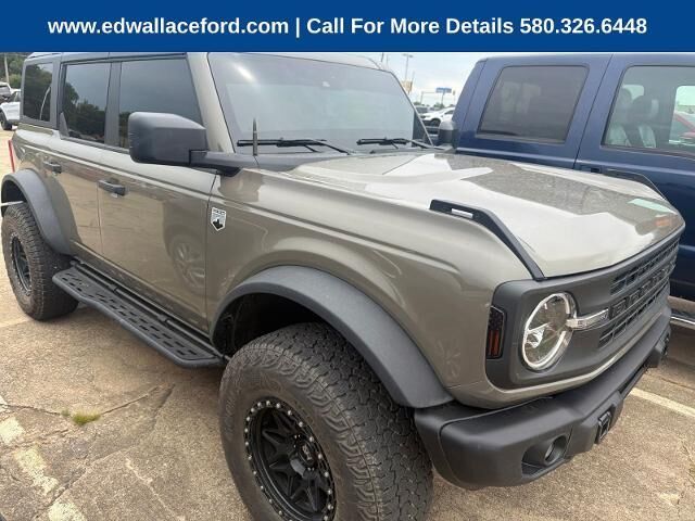 2025 Ford Bronco Big Bend — photo 1 of 13
