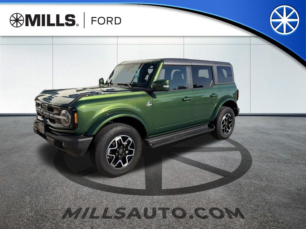 2025 Ford Bronco Outer Banks — photo 1 of 2
