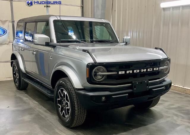 2024 Ford Bronco Outer Banks